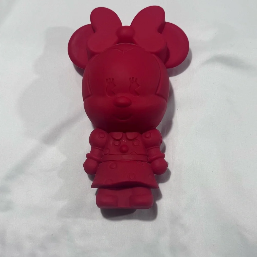 Disney Parks MXYZ Red Minnie Mouse Soft Rubber Zipper Pencil Case. CLEAN! CUTE!